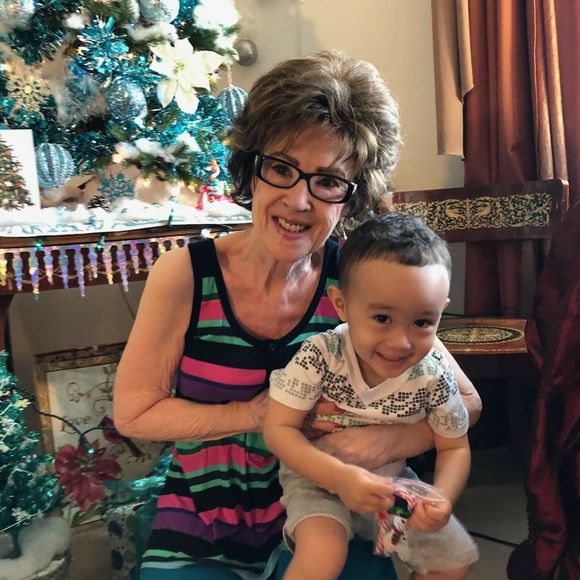 Meet your Posher, Louise - Picture 1 of 1